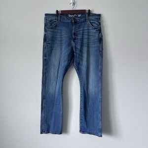 WRANGLER Retro Slim Boot Jeans 40 x 32 Medium Wash Zip Fly Mens Stretch Denim